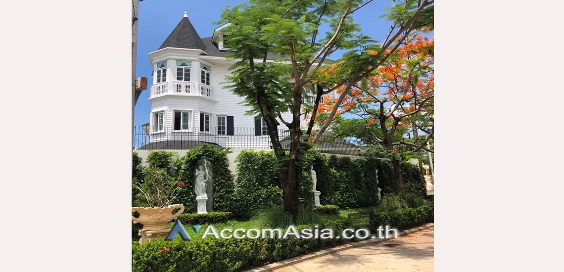 15  4 br House For Rent in Bangna ,Bangkok  at Fantasia Villa 4 AA31050