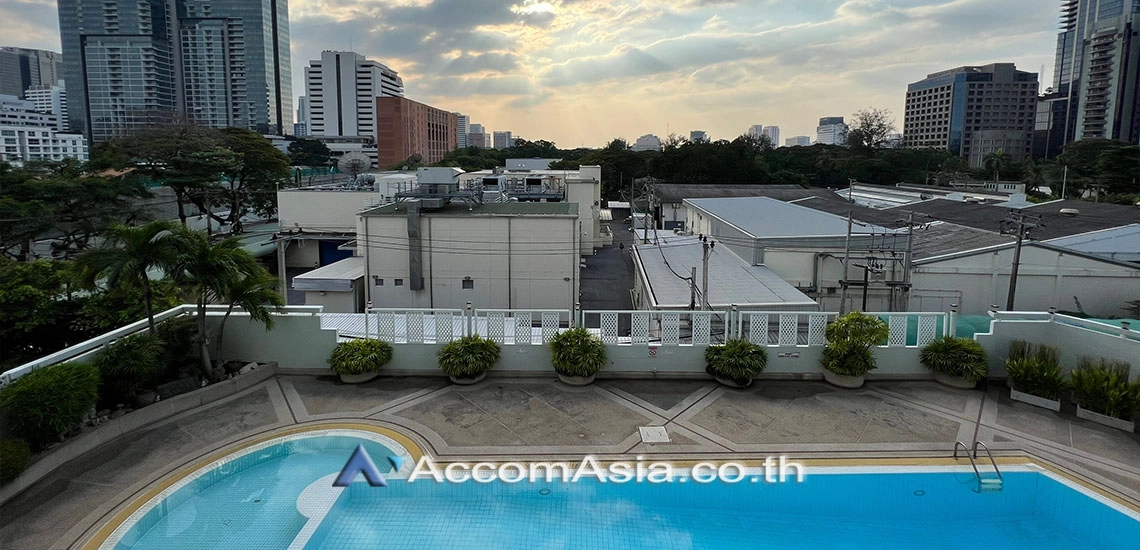 20  3 br Apartment For Rent in Ploenchit ,Bangkok BTS Ratchadamri at High rise and Peaceful AA31057