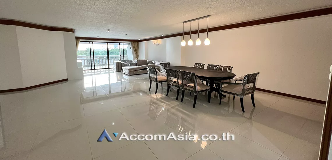  2  3 br Apartment For Rent in Ploenchit ,Bangkok BTS Ratchadamri at High rise and Peaceful AA31057