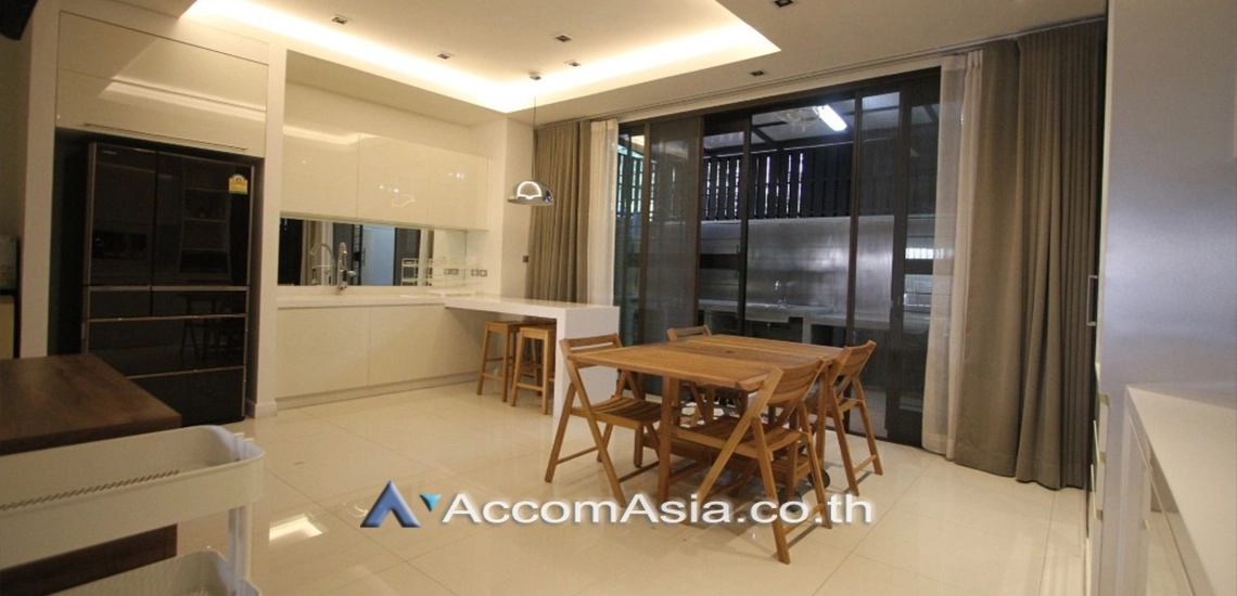  1  3 br Townhouse for rent and sale in Sukhumvit ,Bangkok BTS Ekkamai at The Park lane 22 AA31058