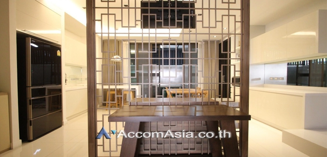7  3 br Townhouse for rent and sale in Sukhumvit ,Bangkok BTS Ekkamai at The Park lane 22 AA31058