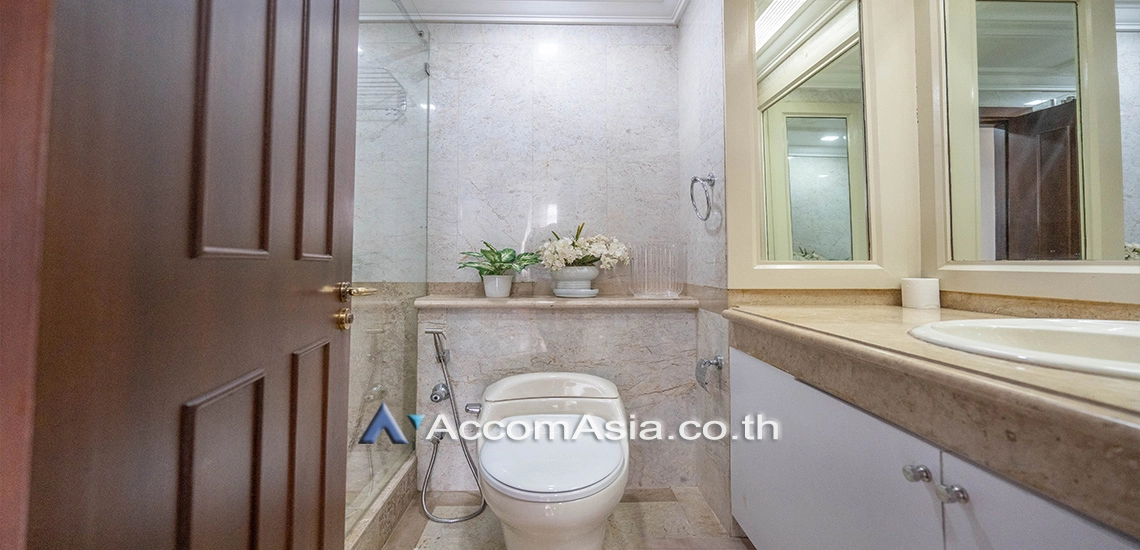 11  2 br Condominium For Sale in Ploenchit ,Bangkok BTS Ploenchit at All Seasons Mansion AA31060