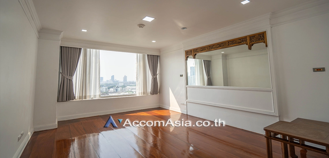 9  2 br Condominium For Sale in Ploenchit ,Bangkok BTS Ploenchit at All Seasons Mansion AA31060