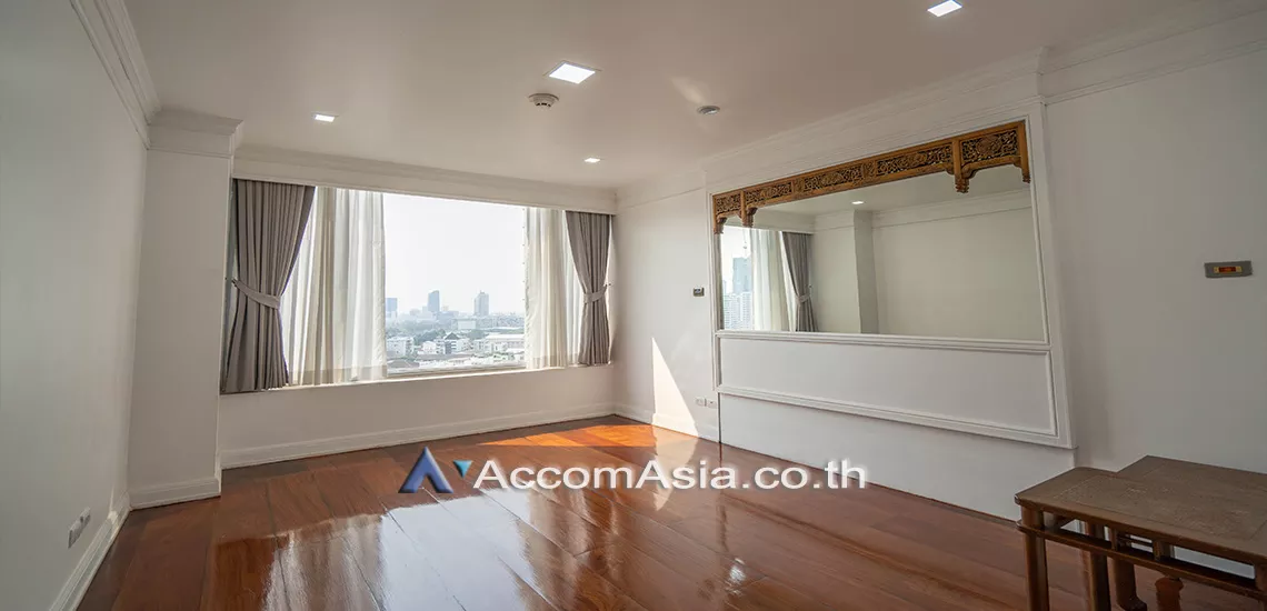 9  2 br Condominium For Sale in Ploenchit ,Bangkok BTS Ploenchit at All Seasons Mansion AA31060
