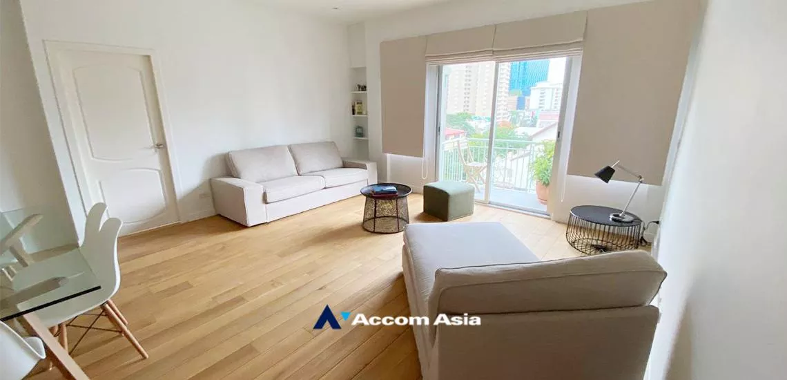 unit 3 Bedrooms  Condominium For Rent in Sukhumvit, Bangkok  near BTS Thong Lo (AA31078)