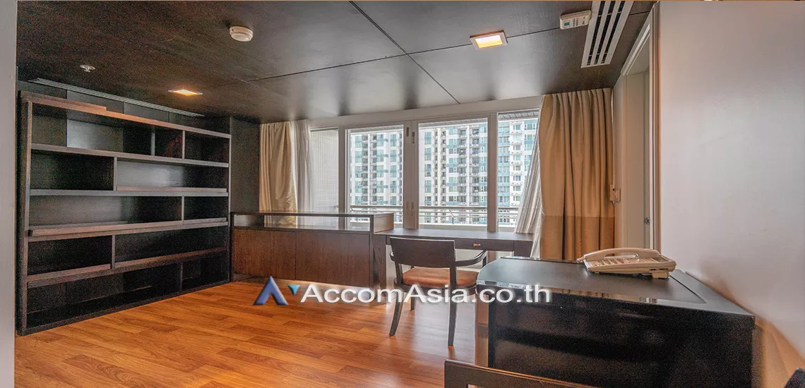 5  3 br Apartment For Rent in Sukhumvit ,Bangkok BTS Thong Lo at Fully Furnished Suites AA31090