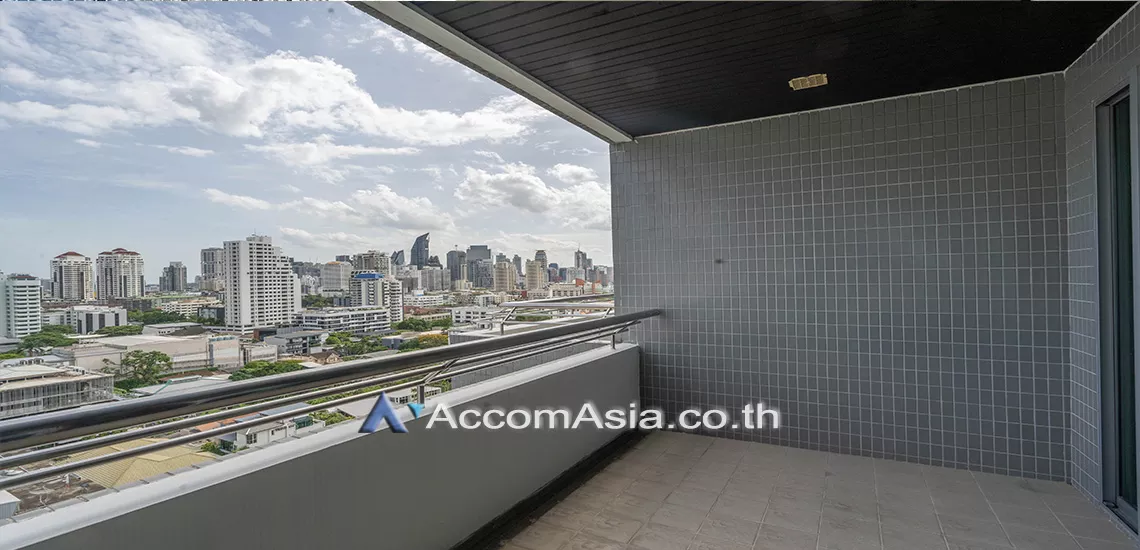 13  3 br Apartment For Rent in Sukhumvit ,Bangkok BTS Thong Lo at Fully Furnished Suites AA31090