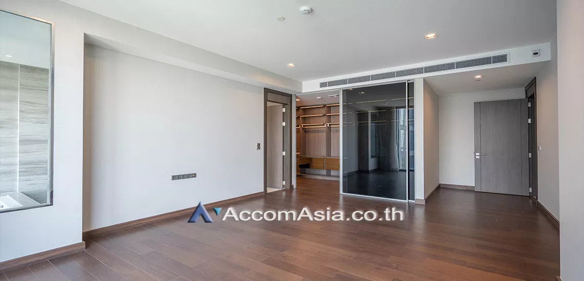 Q1 Sukhumvit Condominium  2 Bedroom for Sale BTS Nana in Sukhumvit Bangkok