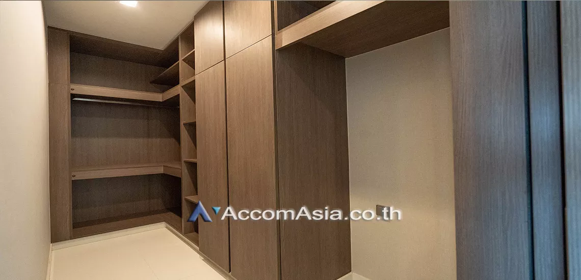  1  2 br Condominium For Sale in Sukhumvit ,Bangkok BTS Nana at Q1 Sukhumvit AA31099