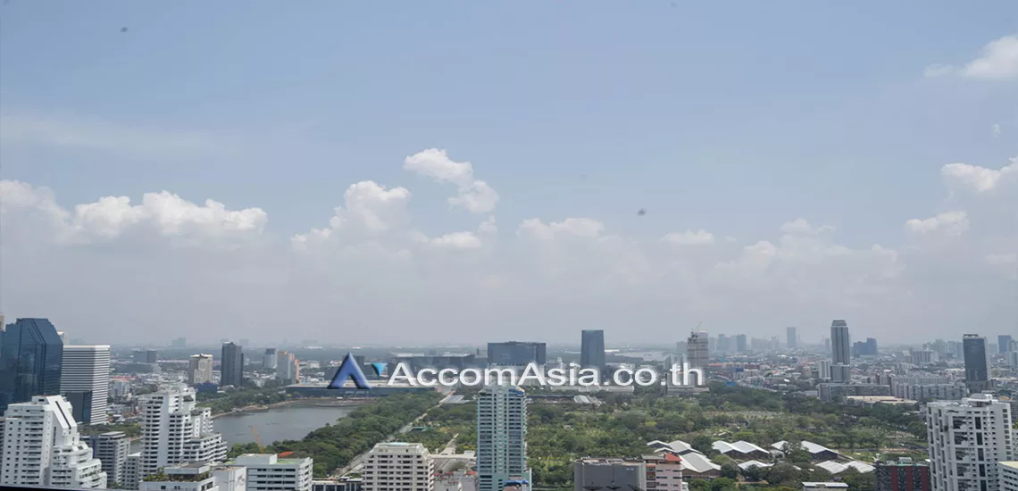 5  2 br Condominium For Sale in Sukhumvit ,Bangkok BTS Nana at Q One Sukhumvit AA31099
