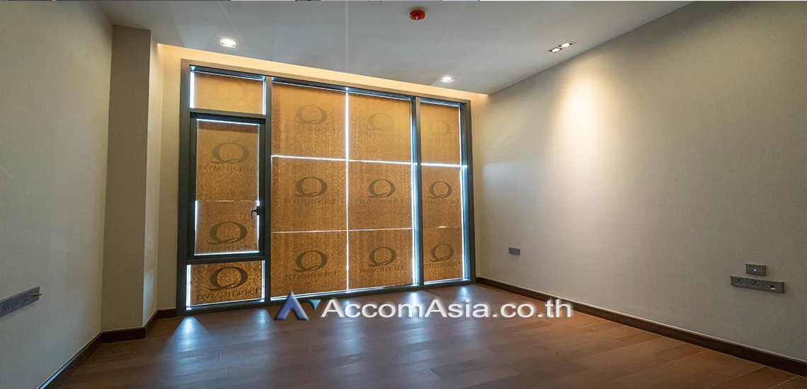 5  2 br Condominium For Sale in Sukhumvit ,Bangkok BTS Nana at Q1 Sukhumvit AA31101