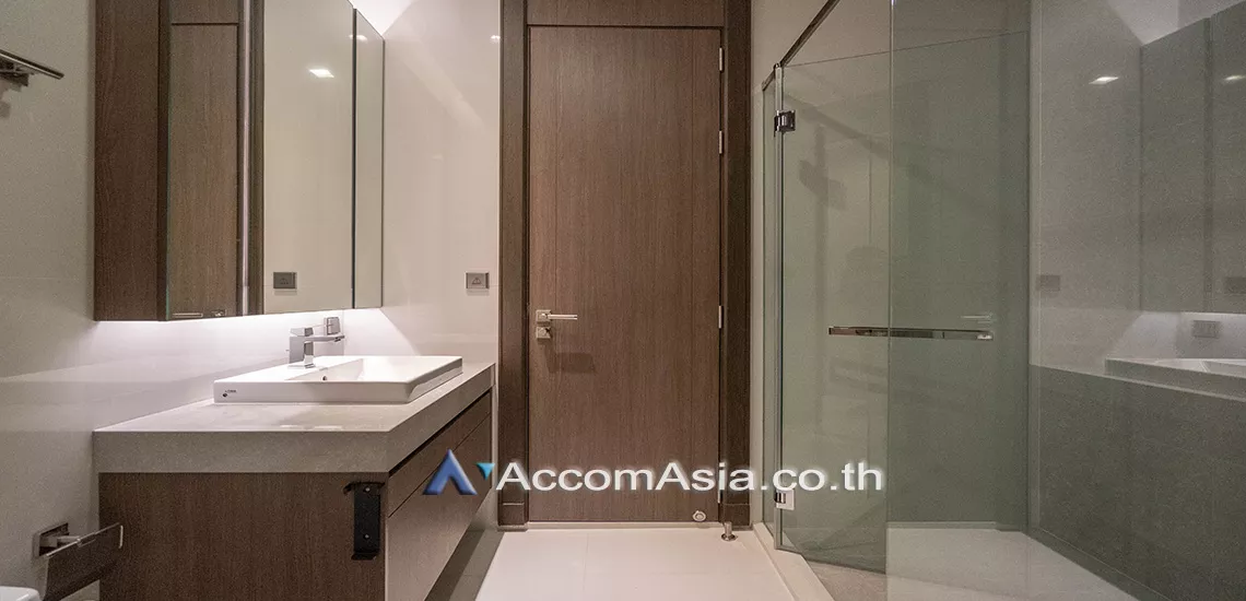 7  2 br Condominium For Sale in Sukhumvit ,Bangkok BTS Nana at Q1 Sukhumvit AA31101