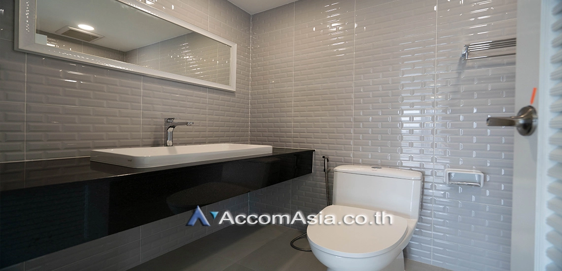14  3 br Condominium For Rent in Sukhumvit ,Bangkok BTS Asok - MRT Sukhumvit at Ruamjai Heights AA31105