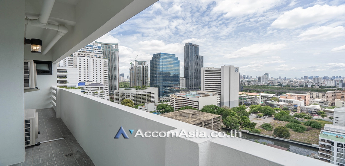 4  3 br Condominium for rent and sale in Sukhumvit ,Bangkok BTS Asok - MRT Sukhumvit at Ruamjai Heights AA31105