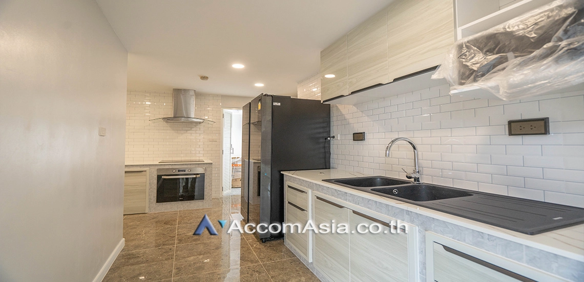 6  3 br Condominium For Rent in Sukhumvit ,Bangkok BTS Asok - MRT Sukhumvit at Ruamjai Heights AA31105