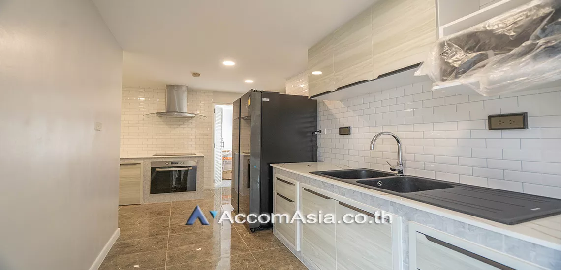 6  3 br Condominium for rent and sale in Sukhumvit ,Bangkok BTS Asok - MRT Sukhumvit at Ruamjai Heights AA31105