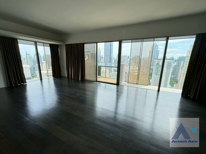  1  2 br Condominium For Rent in Ploenchit ,Bangkok BTS Ratchadamri at Hansar Residence AA31113