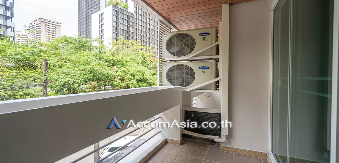 8  2 br Apartment For Rent in Sukhumvit ,Bangkok BTS Phrom Phong at The rooms are luxurious & comfortable AA31119