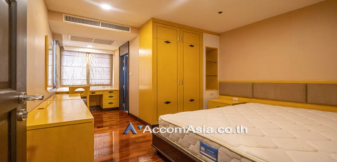 5  3 br Apartment For Rent in Sukhumvit ,Bangkok BTS Phrom Phong at The rooms are luxurious & comfortable AA31120