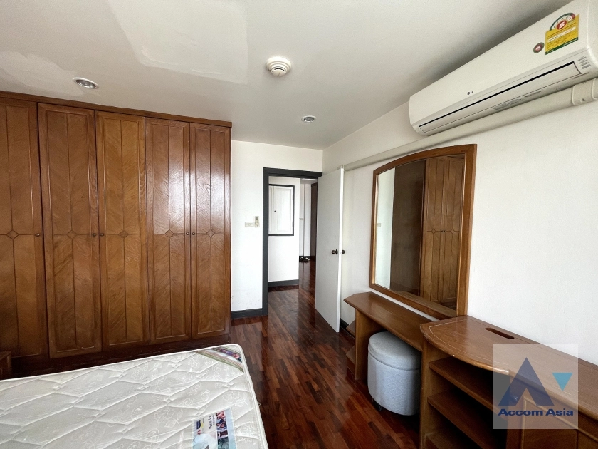 4  1 br Condominium For Rent in Sukhumvit ,Bangkok MRT Queen Sirikit National Convention Center at Monterey Place AA31144