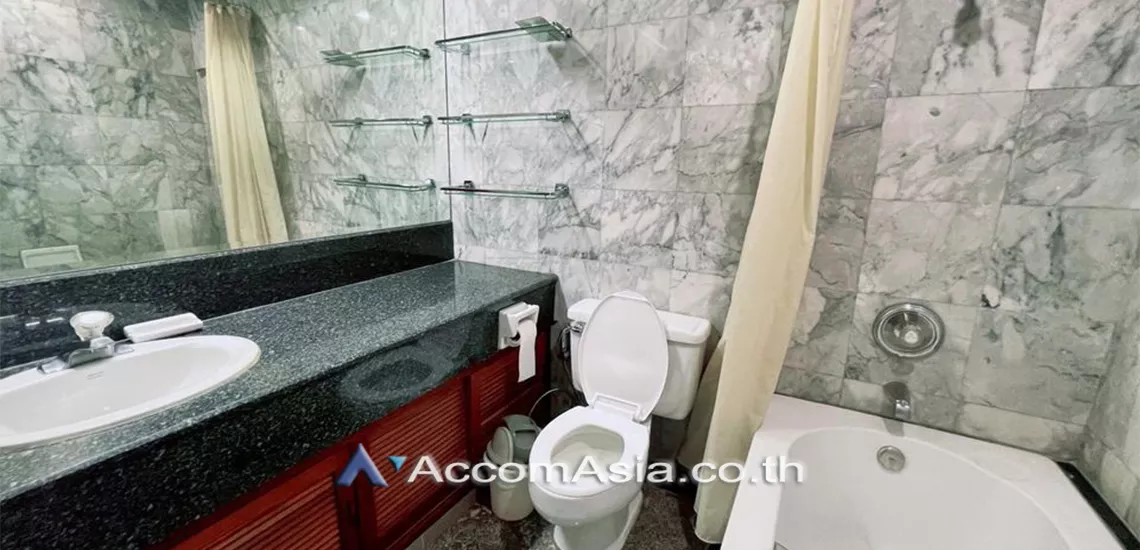 25  4 br Condominium for rent and sale in Ploenchit ,Bangkok BTS Ratchadamri at The Royal Place 1 AA31146