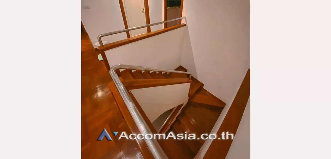 23  4 br Condominium for rent and sale in Ploenchit ,Bangkok BTS Ratchadamri at The Royal Place 1 AA31146