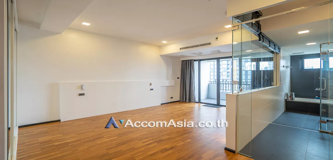 7  3 br Condominium for rent and sale in Sukhumvit ,Bangkok BTS Ekkamai at Modern Town AA31149