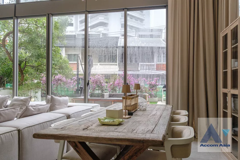  1  4 br Townhouse for rent and sale in Sukhumvit ,Bangkok BTS Thong Lo at 749 Residence AA31156
