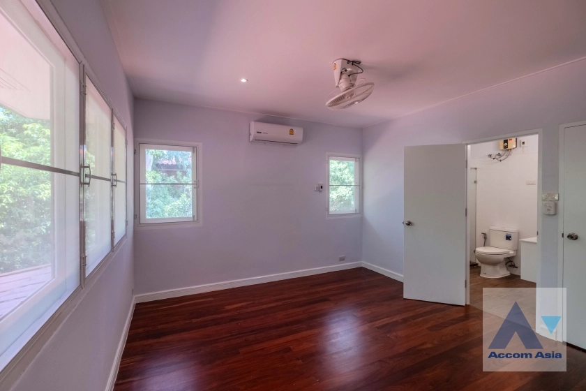 19  5 br House For Rent in New Phetchaburi ,Bangkok  at Thai Village AA31157