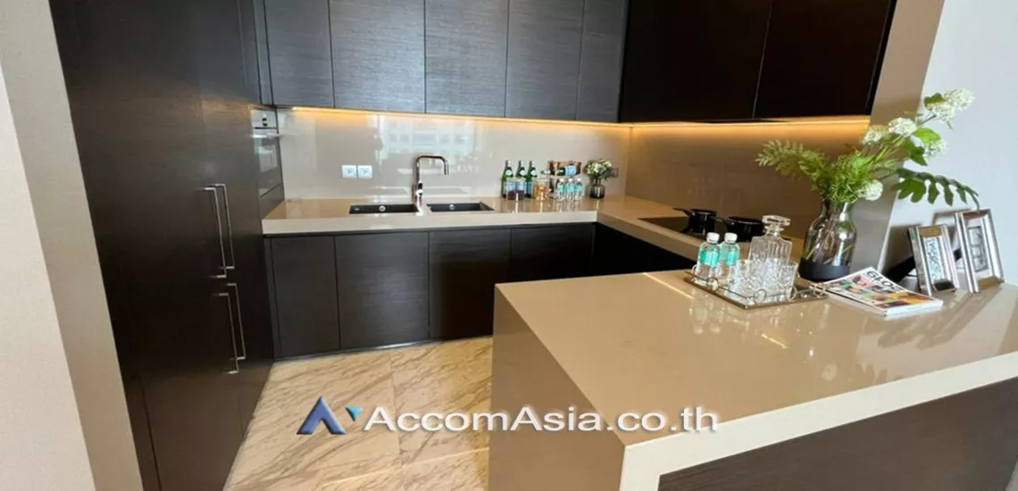 12  2 br Condominium For Rent in Silom ,Bangkok MRT Lumphini at Saladaeng One AA31164