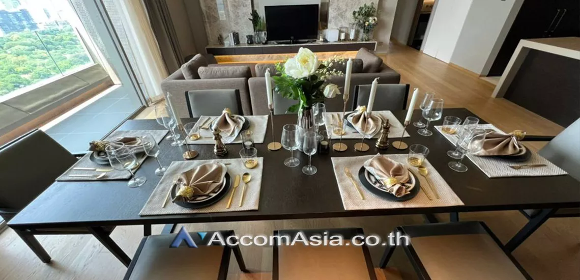 8  2 br Condominium For Rent in Silom ,Bangkok MRT Lumphini at Saladaeng One AA31164