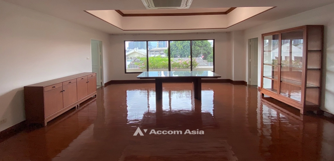 unitSpacious apartment with greenery view in Sukhumvit (AA31187)