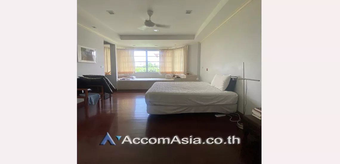 10  3 br Townhouse For Rent in Sukhumvit ,Bangkok MRT Khlong Toei at Natural Place AA31188