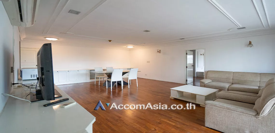 Big Balcony, Pet friendly |  2 Bedrooms  Apartment For Rent in Sukhumvit, Bangkok  near BTS Asok - MRT Sukhumvit (AA31202)