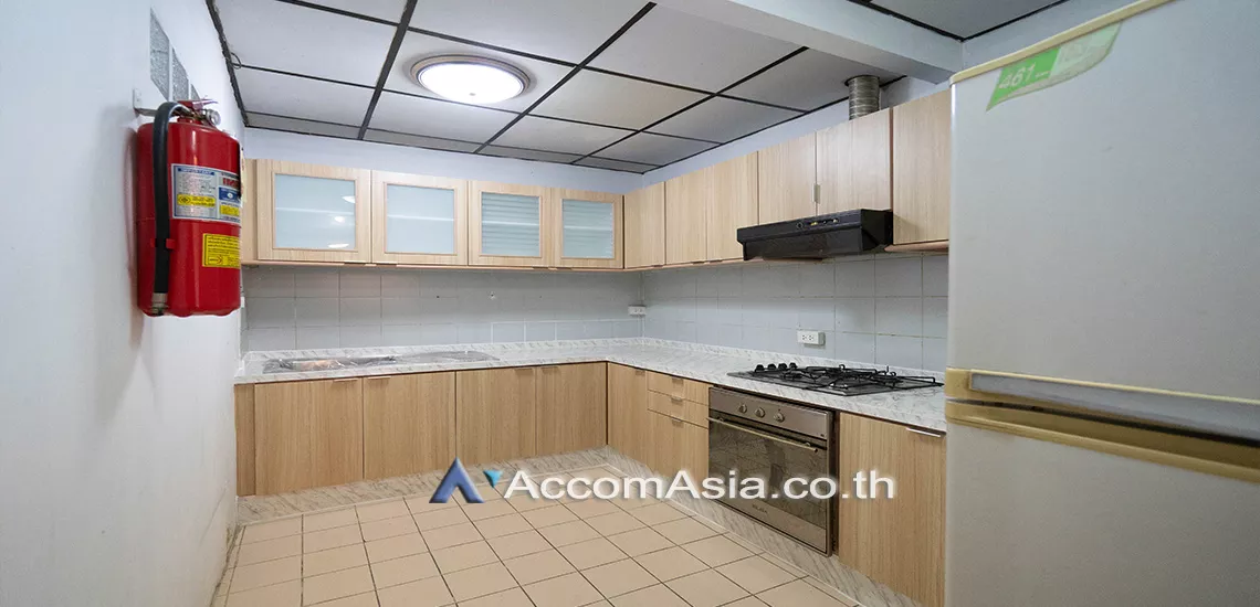 unitBig Balcony, Pet friendly |  2 Bedrooms  Apartment For Rent in Sukhumvit, Bangkok  near BTS Asok - MRT Sukhumvit (AA31202)