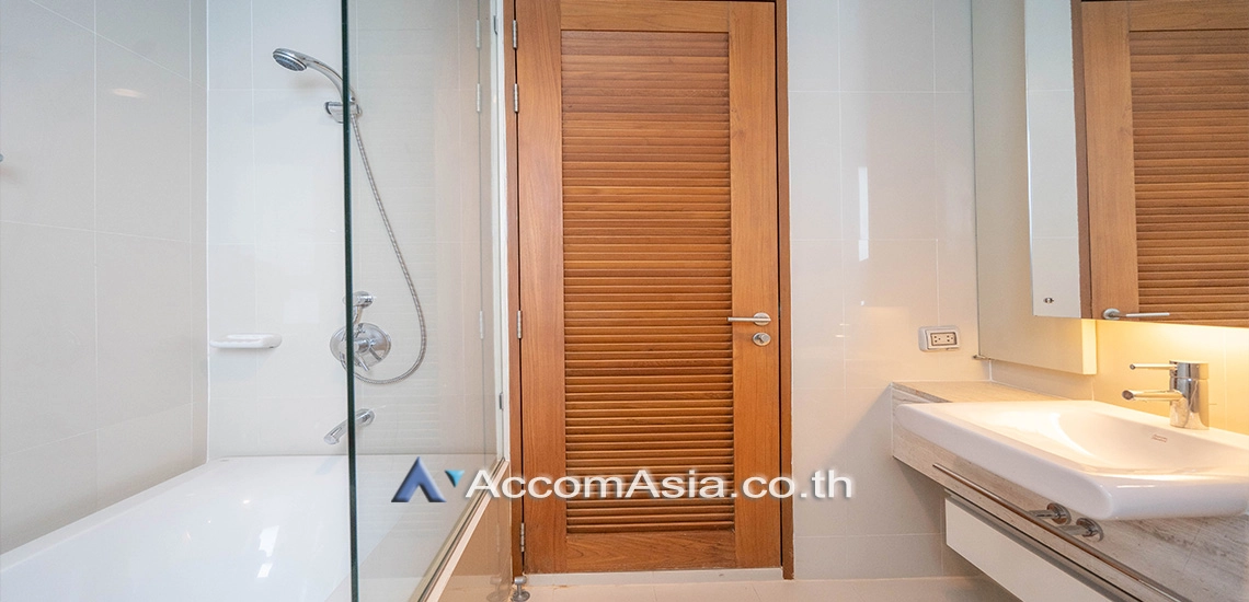 13  3 br Apartment For Rent in Sukhumvit ,Bangkok BTS Asok - MRT Sukhumvit at Spacious Living in Asoke – 220 SQ.M. Up AA31203