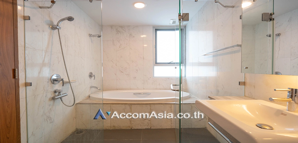 14  3 br Apartment For Rent in Sukhumvit ,Bangkok BTS Asok - MRT Sukhumvit at Spacious Living in Asoke – 220 SQ.M. Up AA31203