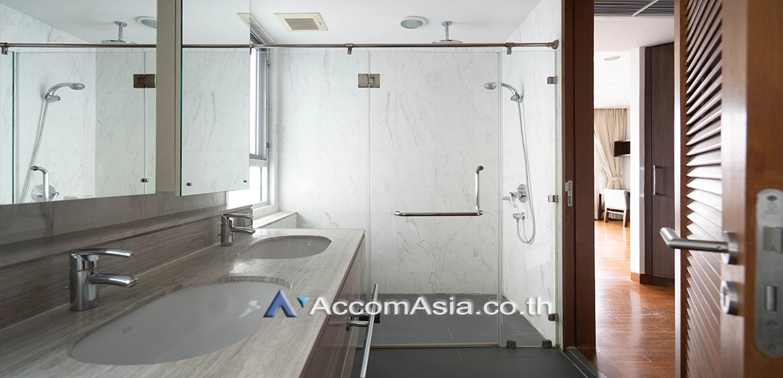 14  4 br Apartment For Rent in Sukhumvit ,Bangkok BTS Asok - MRT Sukhumvit at Spacious Living in Asoke – 220 SQ.M. Up AA31208