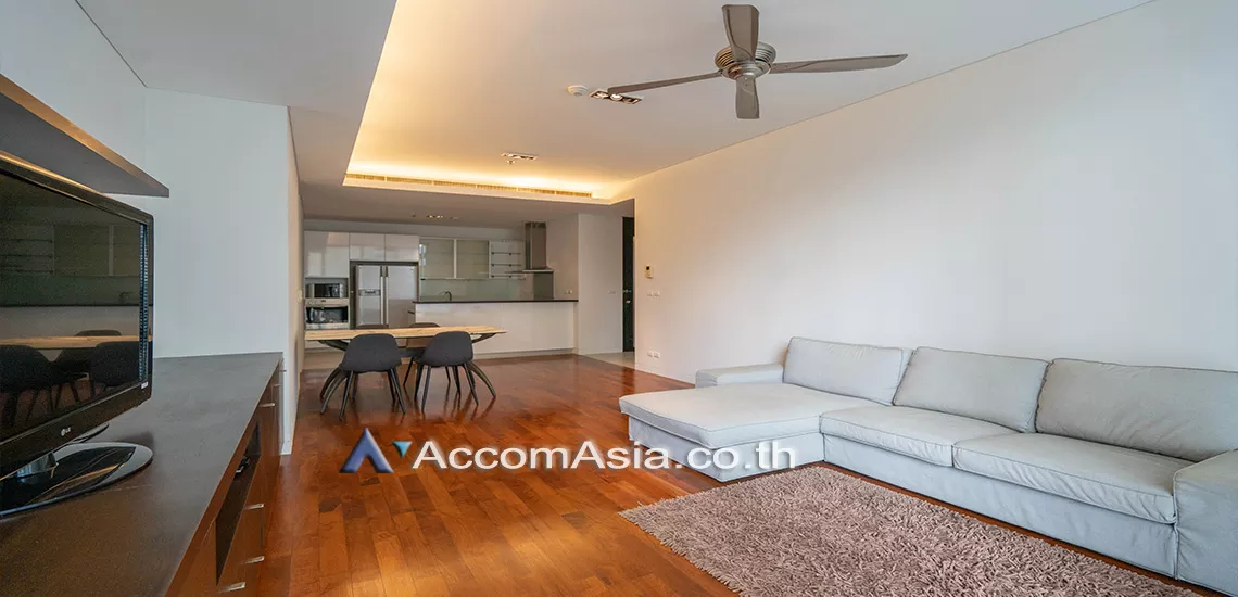  2 Bedrooms  Condominium For Rent in Sukhumvit, Bangkok  near BTS Asok - MRT Sukhumvit (AA31211)