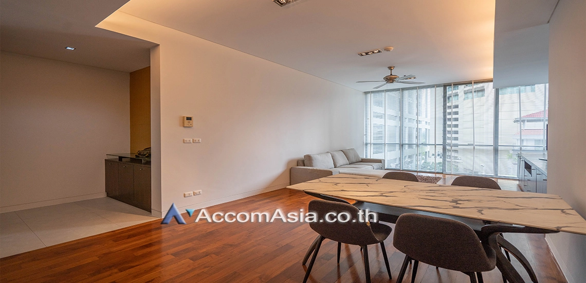 unit 2 Bedrooms  Condominium For Rent in Sukhumvit, Bangkok  near BTS Asok - MRT Sukhumvit (AA31211)