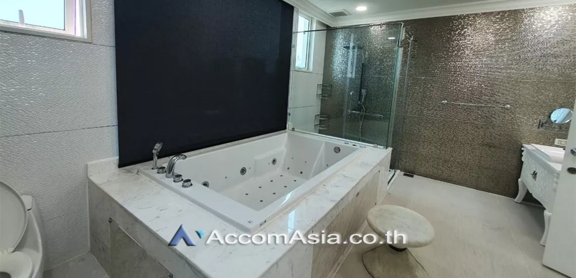 7  4 br Condominium for rent and sale in Sukhumvit ,Bangkok BTS Phrom Phong at Royce Private Residences AA31216