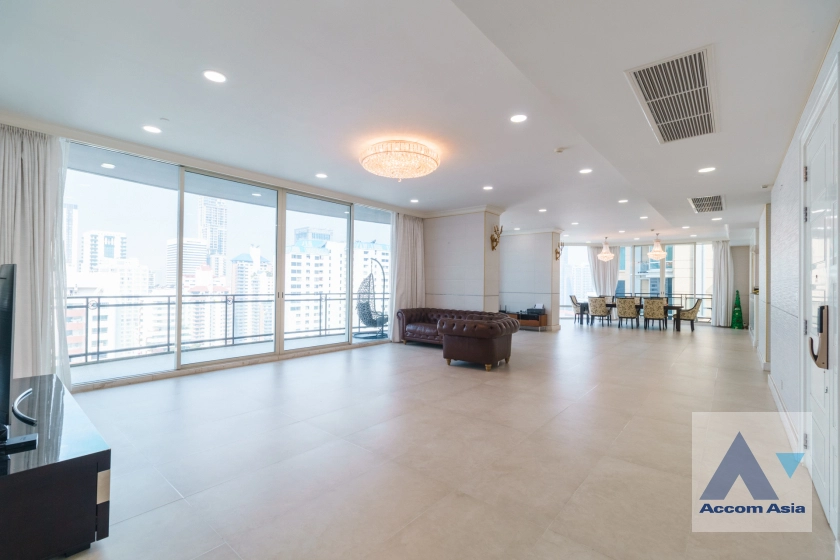 Penthouse | Royce Private Residences Condominium  4 Bedroom for Sale BTS Phrom Phong in Sukhumvit Bangkok