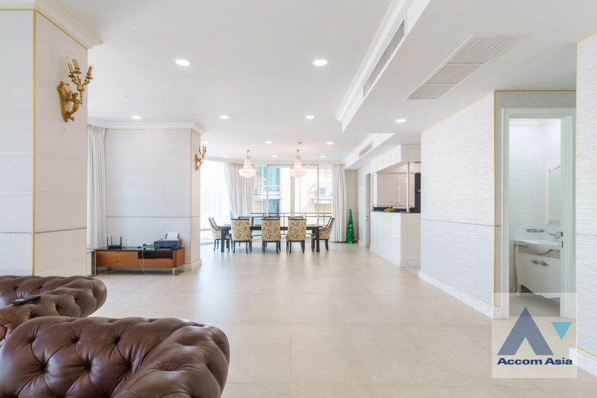 5  4 br Condominium For Sale in Sukhumvit ,Bangkok BTS Phrom Phong at Royce Private Residences AA31216