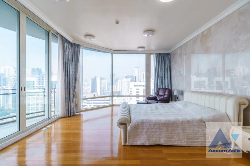 17  4 br Condominium For Sale in Sukhumvit ,Bangkok BTS Phrom Phong at Royce Private Residences AA31216