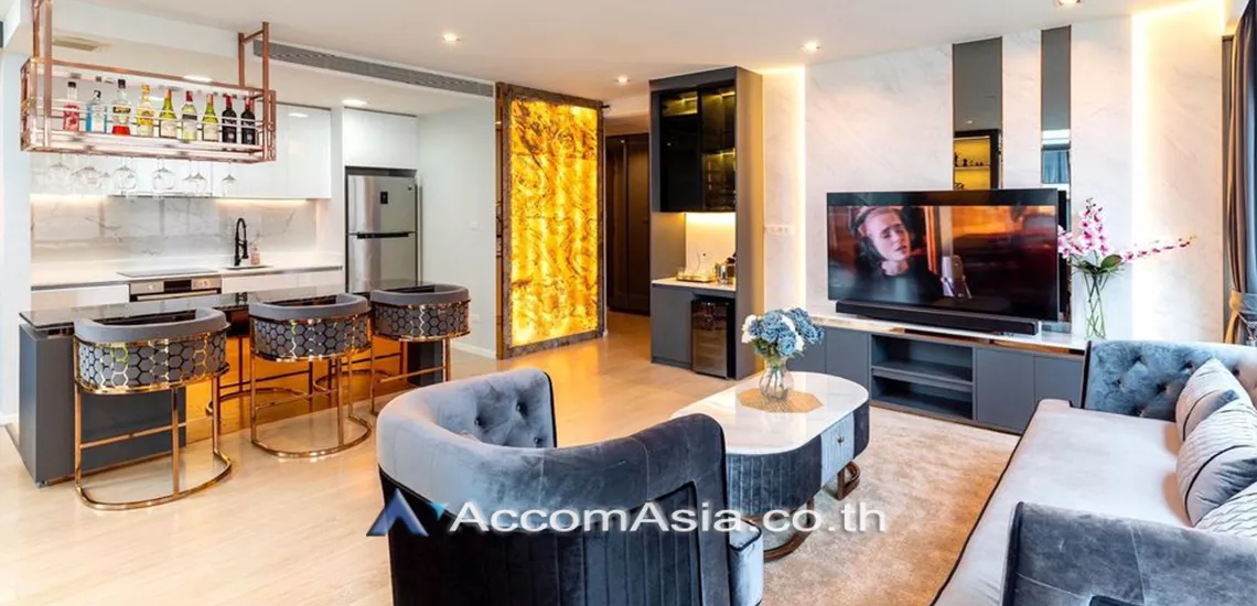 Duplex Condo |  2 Bedrooms  Condominium For Rent in Sukhumvit, Bangkok  near BTS Asok (AA31224)