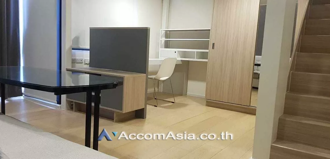 Chewathai Residence Asoke Condominium  1 Bedroom for Sale ARL Makkasan in Phaholyothin Bangkok