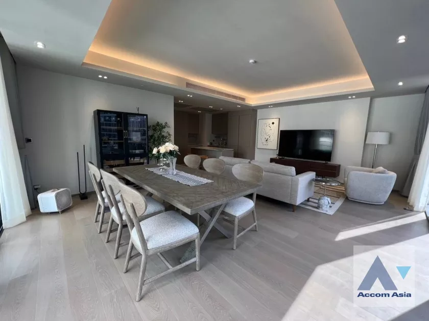 5  2 br Condominium For Rent in Ploenchit ,Bangkok BTS Ploenchit at Tonson One Residence AA31242