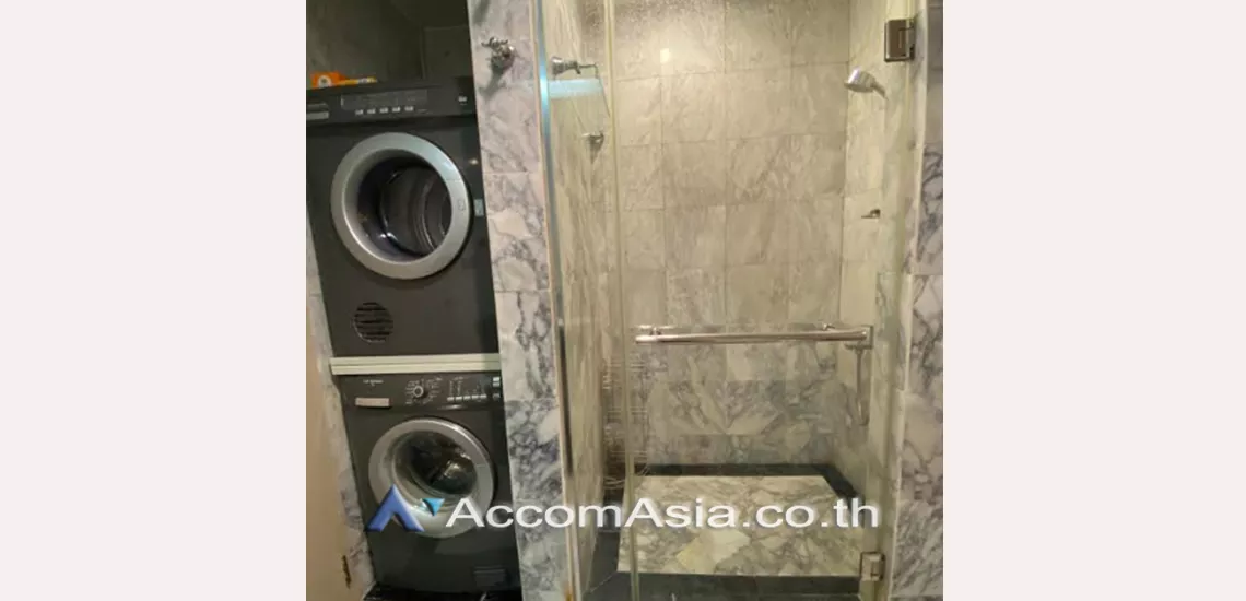 10  1 br Condominium For Rent in Ploenchit ,Bangkok BTS Ratchadamri at The Royal Place 1 AA31251