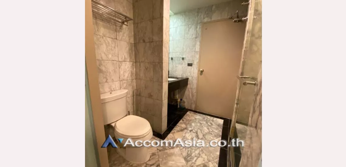 8  1 br Condominium For Rent in Ploenchit ,Bangkok BTS Ratchadamri at The Royal Place 1 AA31251