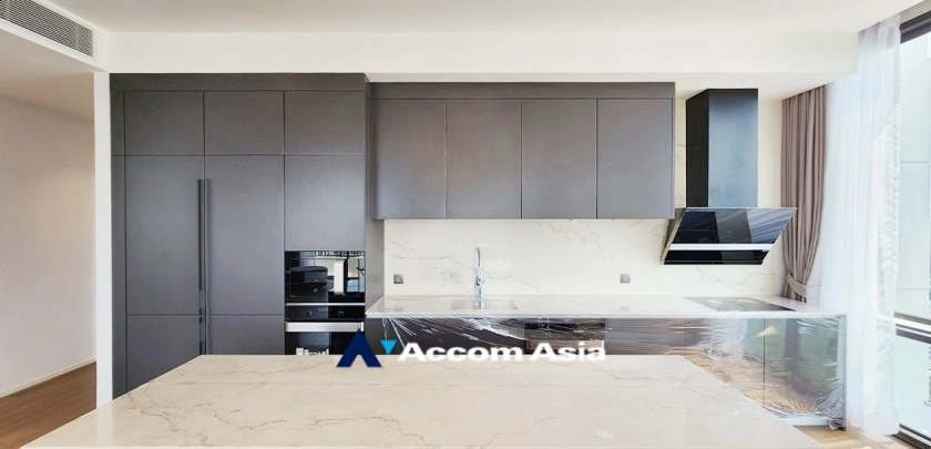 5  3 br Condominium for rent and sale in Ploenchit ,Bangkok BTS Ploenchit at MUNIQ Langsuan AA31253